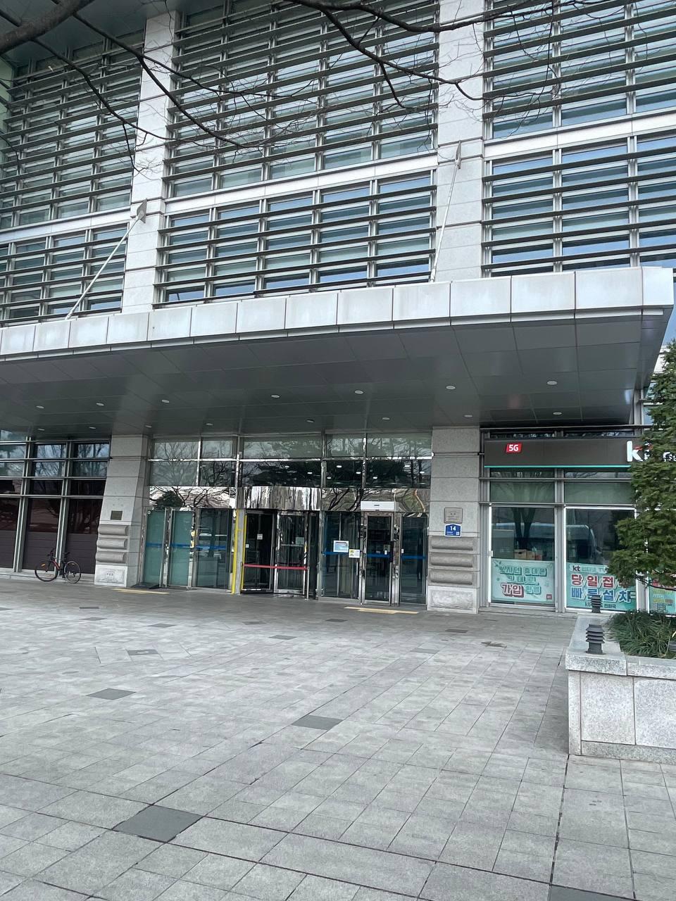 [단독] 금감원, 금융사 정기 점검… 김동환, 외국계·국내 기관과 ‘567% 수익 실현 프로젝트’ 출범